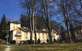 Urlaub Im Turm Der Koeniglichen Villa